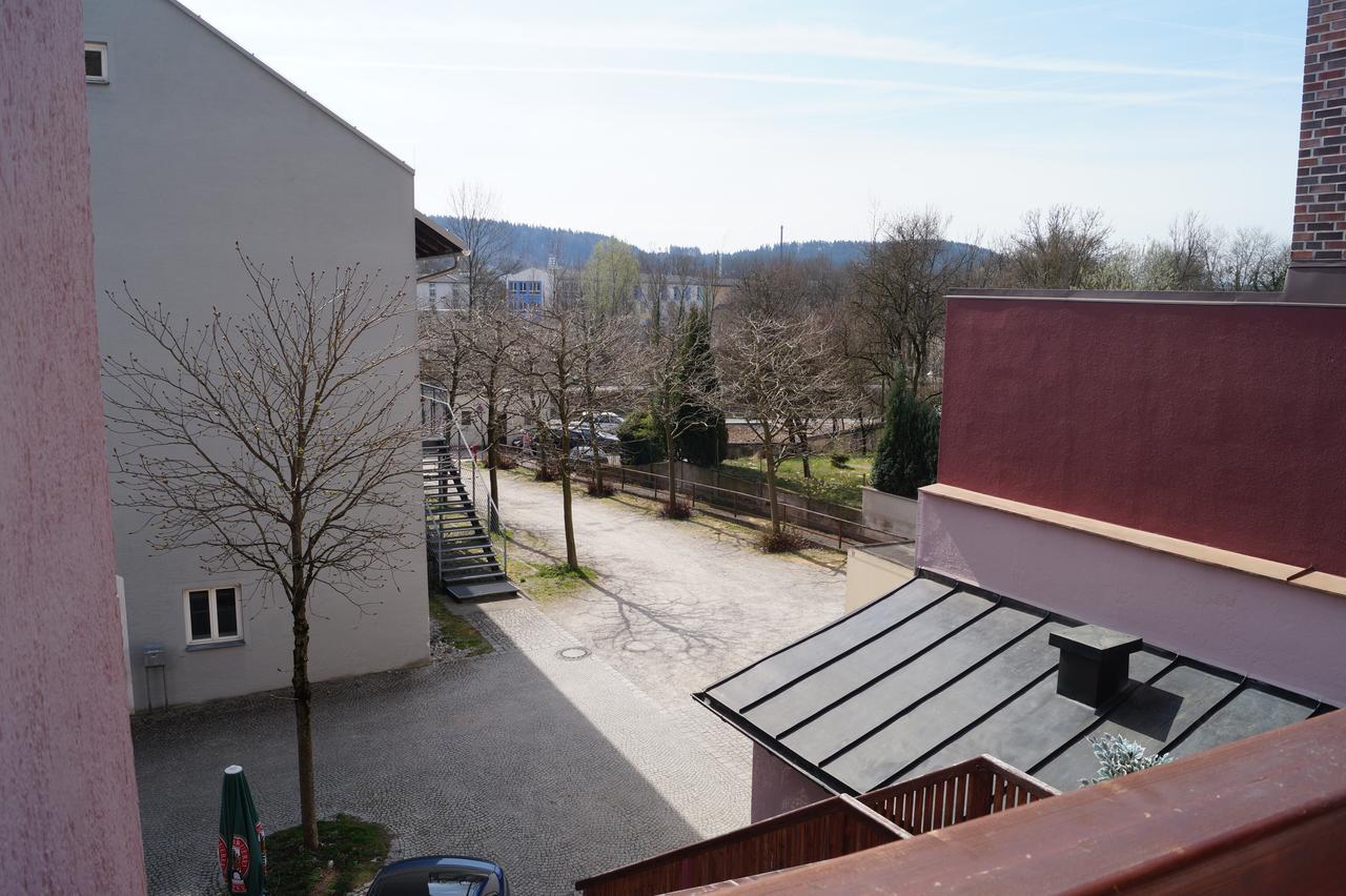 Hotel Zur Post Trostberg エクステリア 写真